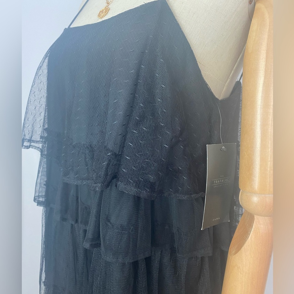 THE TRAFALUC COLLECTION TIERED LACE PARTY COCKTAIL DRESS IN BLACK - Picture 3 of 5